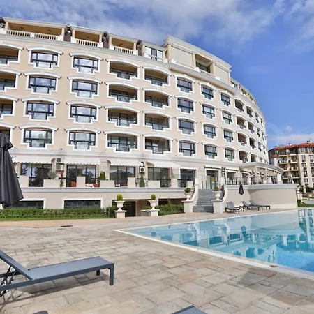 Apartman Carpe Explorer