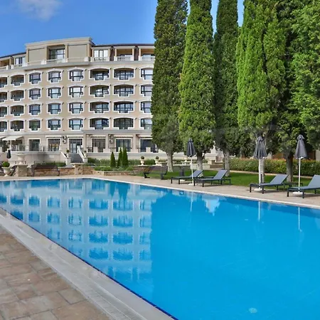 Carpe Explorer Apartman Szent Konstantin és Elena