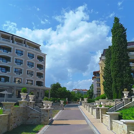 Carpe Explorer * Saints Constantine and Helena